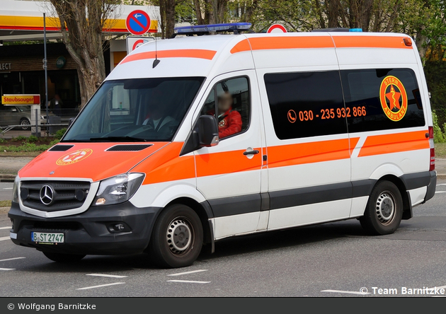 Krankentransport Stern Ambulanz - KTW (B-ST 2747)