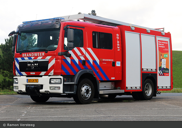 Harlingen - Brandweer - HLF - 02-4631