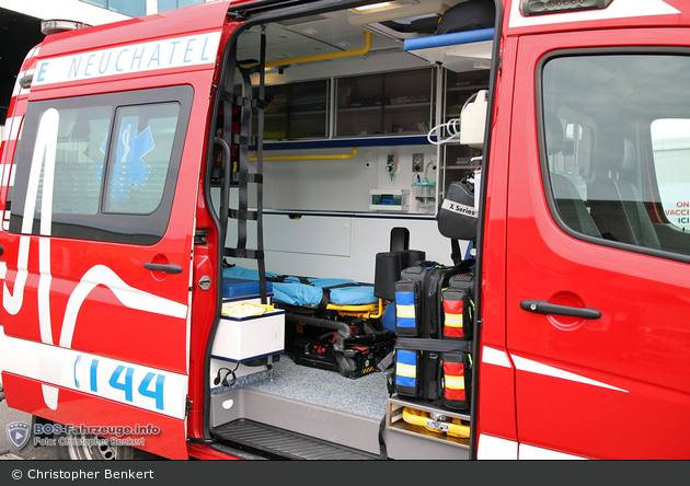 Neuchâtel - Ambulances - RTW - Maladière 805
