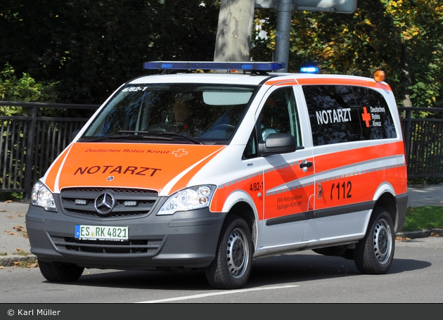 Rotkreuz Esslingen 04/82-01 (a.D.)