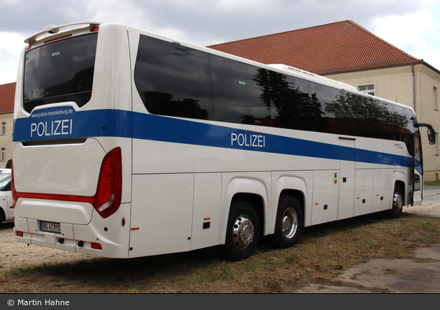 BBL4-3910 - Scania Touring - sMKW