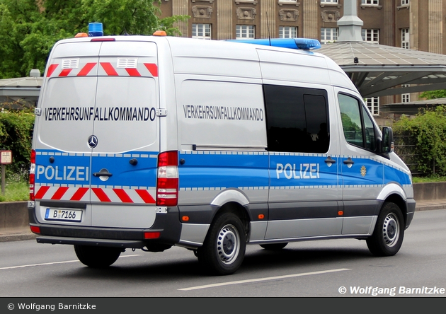B-7166 - MB Sprinter - Verkehrsunfallkommando