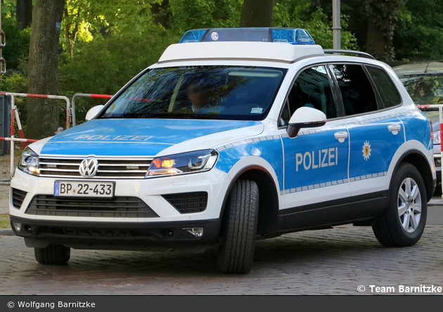 BP22-433 - VW Touareg - FuStW