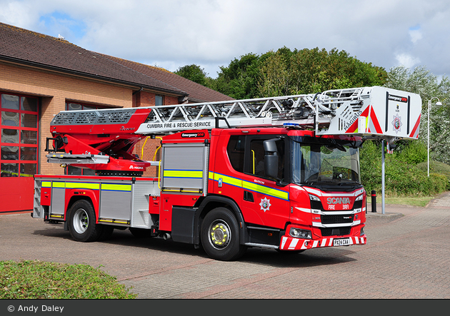 Barrow-In-Furness - Cumbria Fire & Rescue Service - TL