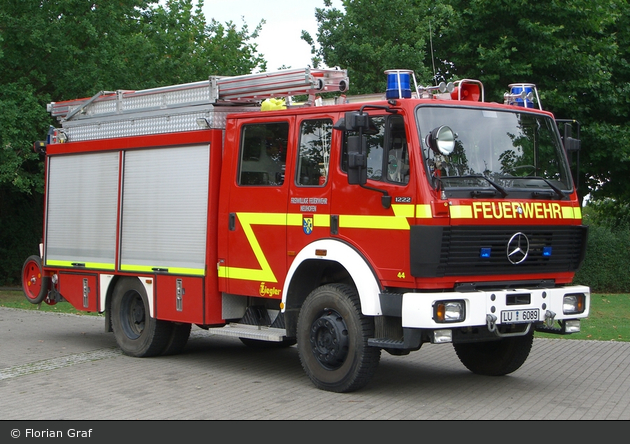 Florian Neuhofen 44
