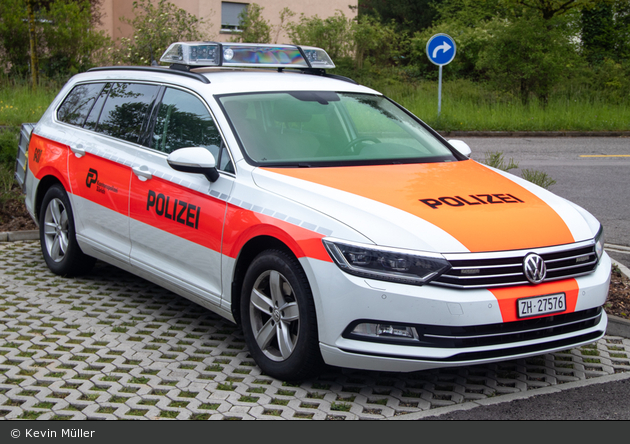 Embrach - KaPo Zürich - Patrouillenwagen - 6430