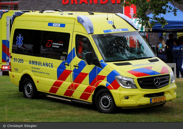 Winschoten - AmbulanceZorg Groningen - KTW - 01-205 (alt)