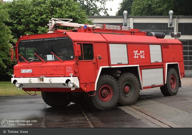Kiel-Holtenau - Feuerwehr - FlKfz 3500 (35/02) (a.D.)