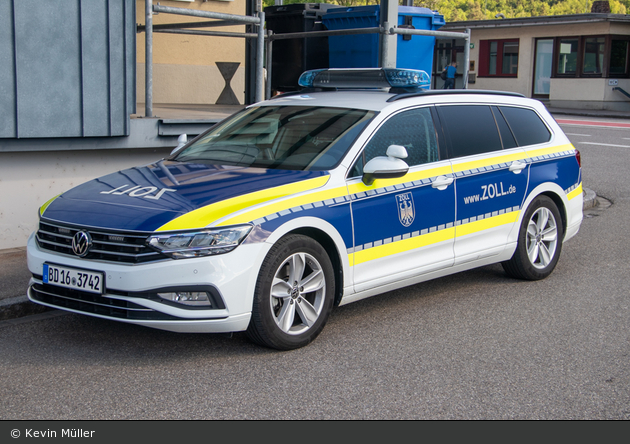 BD16-3742 - VW Passat B8 Variant - FuStW