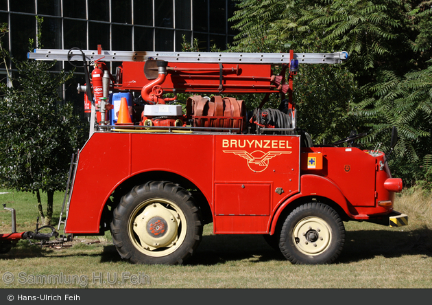 Bergen op Zoom - Bedrijfsbrandweer DKG Keukengroep - TLF