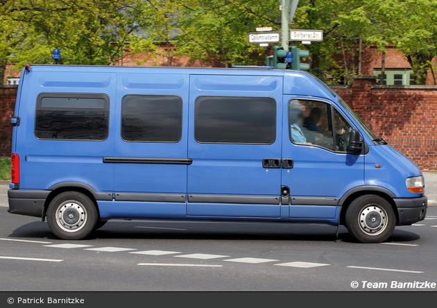 B-7855 - Renault Master - GefKw (a.D.)