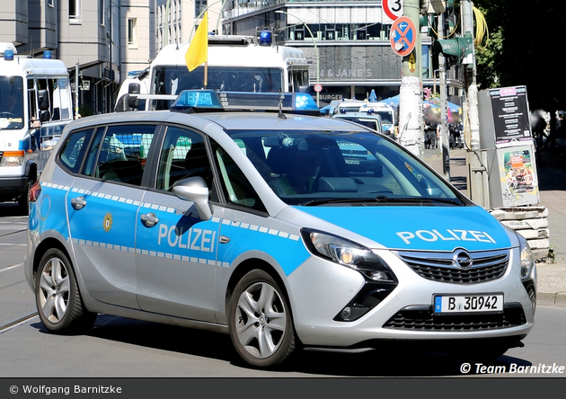 B-30942 - Opel Zafira Tourer - FuStW