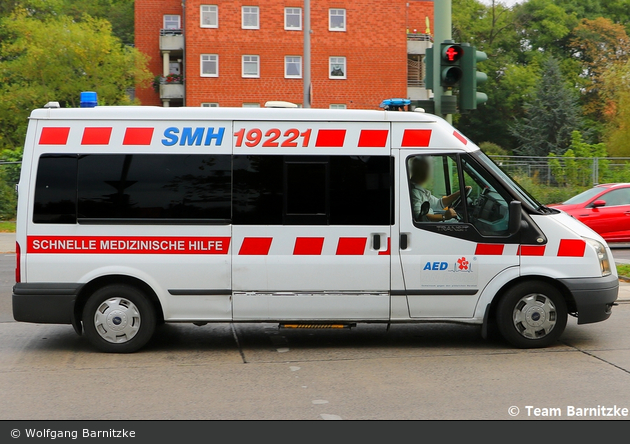 Krankentransport SMH - KTW (B-DK 5442)