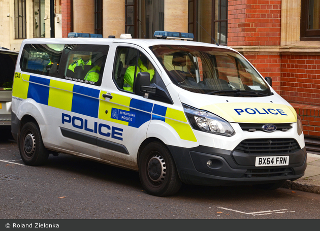 London - Metropolitan Police Service - leMKw - CAK