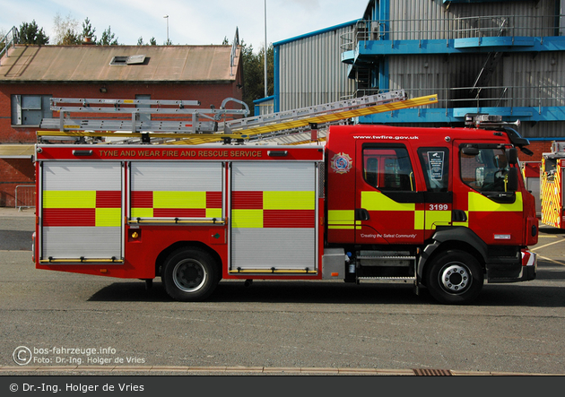 Wallsend - Tyne & Wear Fire & Rescue Service - WrL