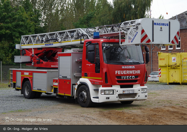 Kiel-Holtenau - Feuerwehr - DLK (Florian Kiel 80/32-01)