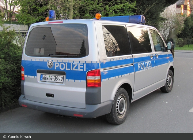 NRW4-3999 VW T5 - FuStW - Paderborn