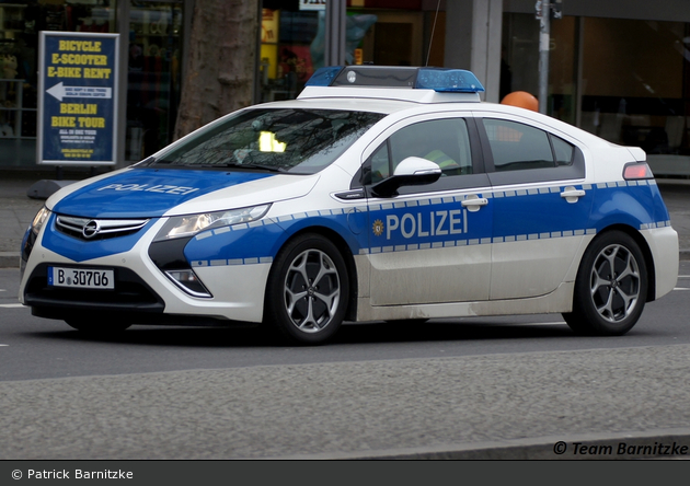 B-30706 - Opel Ampera - FuStW