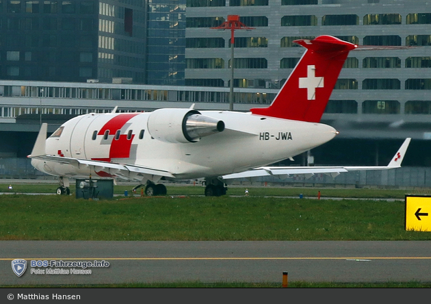 HB-JWA (c/n 6092) - Rega - Ambulanzflugzeug