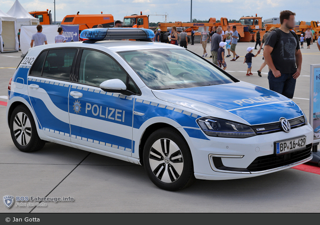 BP16-429 - VW e-Golf - PKW