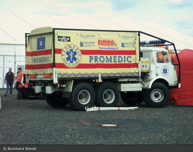 ohne Ort - Promedic - LKW