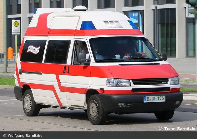 Krankentransport Rhin-Ambulanz - KTW (B-UP 196) (a.D.)