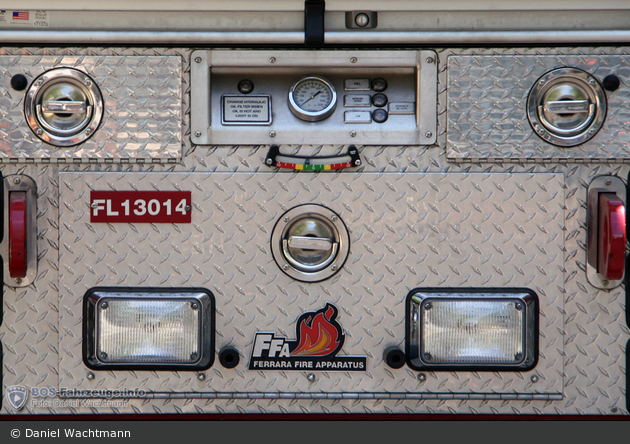 FDNY - Manhattan - Ladder 028 - DL