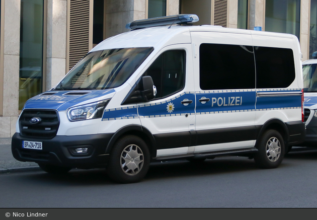 BP24-718 - Ford Transit - HGruKw