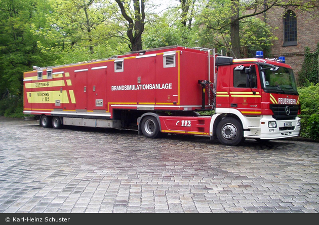 Pressluftfanfaren für den Rettungsdienst Bayern - BOS-Fahrzeuge -  Einsatzfahrzeuge und Wachen weltweit