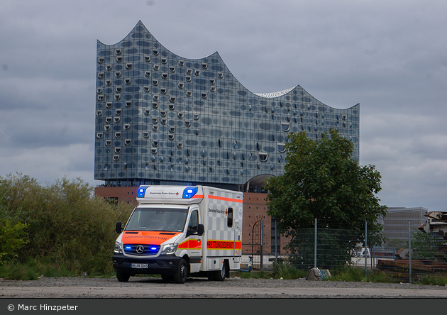 Rotkreuz Hamburg RTW (HH-RK 1065)