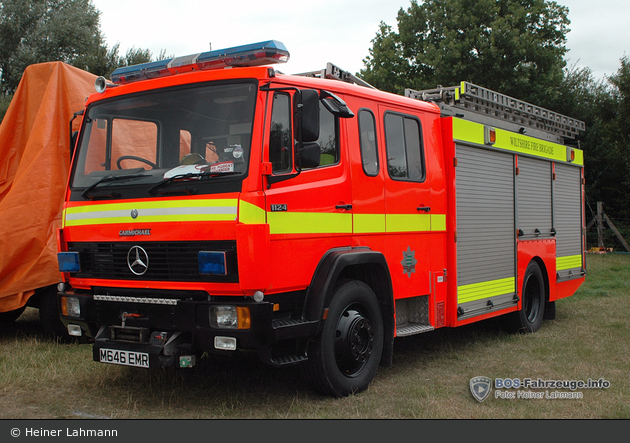 Westbury - Wiltshire Fire and Rescue Service - WrL/R (a.D.)