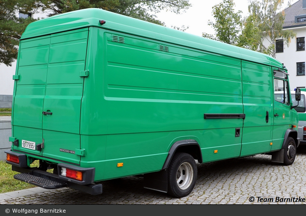 B-7995 - MB 609 D - leichter LKW