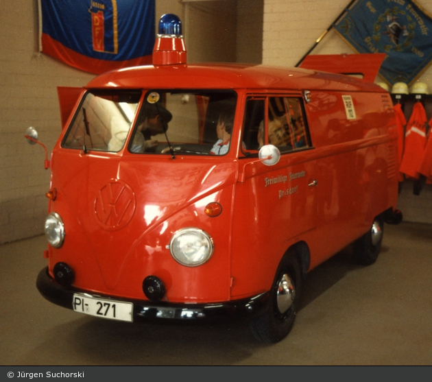 Florian Pinneberg 16/47-01 (a.D.)