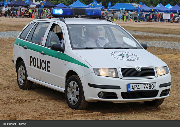 CZ - unbekannter Ort - Policie - FuStW