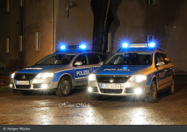 ST - Polizei Halberstadt - VW Passat Variant - FuStW