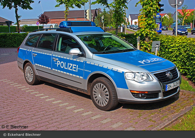 Tornesch - VW Passat Variant - FuStW