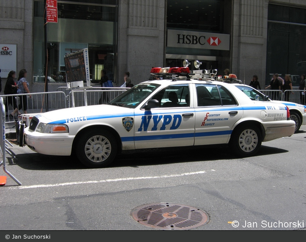 NYPD - Manhattan - Highway 4 - FuStW 2860 (a.D.)