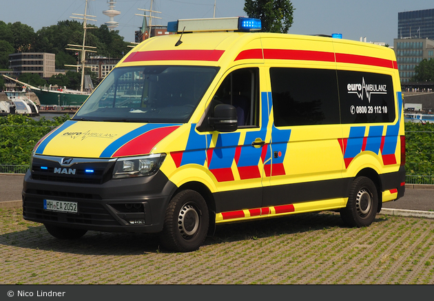 Euro Ambulanz KTW/20-E (HH-EA 2052)