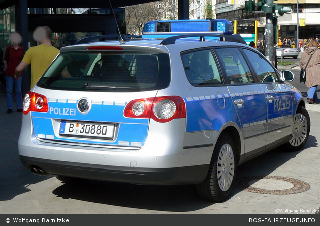 B-30880 - VW Passat Variant 2.0 TDI - FuStW (a.D.)