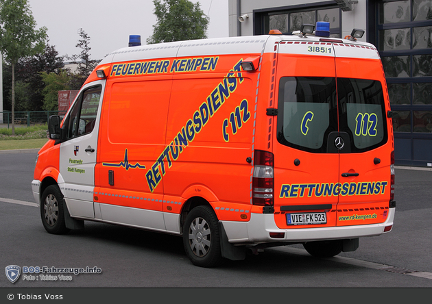 Rettung Kempen 03 KTW 01 (a.D.)