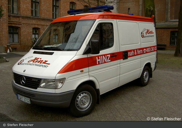 Krankentransport Hinz - KTW 32