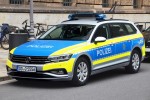 DD-Q 5556 - VW Passat Variant - FuStW
