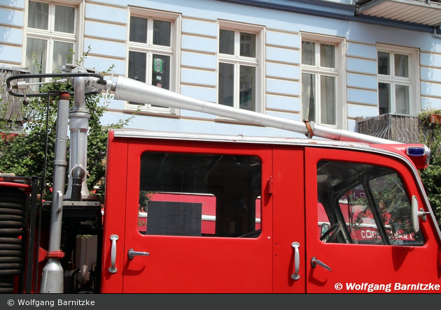 Wandlitz - AG Feuerwehrhistorik - TLF 15 - VEB Möbelfolie Biesenthal