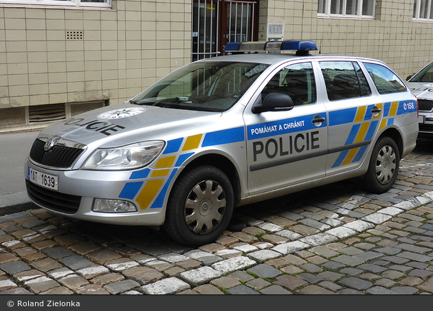 Praha - Policie - 1AT 1639 - FuStW