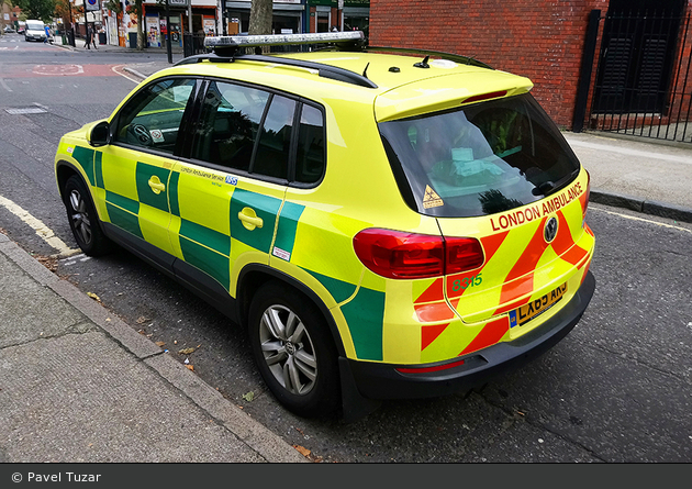 London - London Ambulance Service (NHS) - RRV - 8315