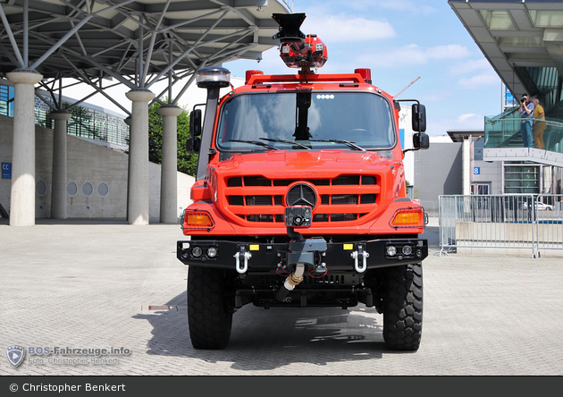 Mercedes-Benz Zetros 3048 A - Rosenbauer - FLF 35/80-8-250P (MT Airport)