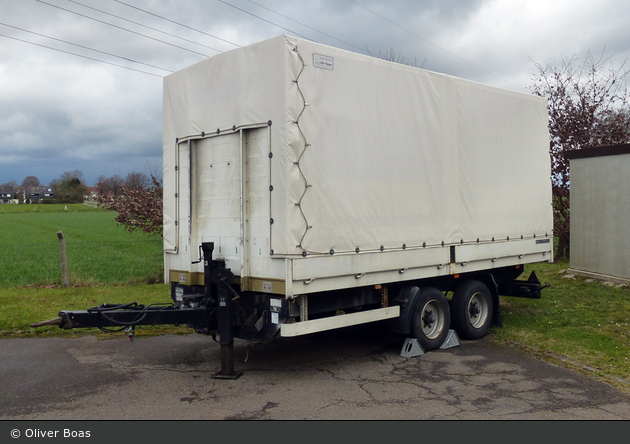 Rotkreuz Verden Tandemanhänger Logistik