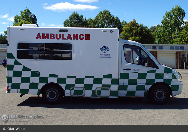 Masterton - Wellington Free Ambulance - RTW - 400 (a.D.)