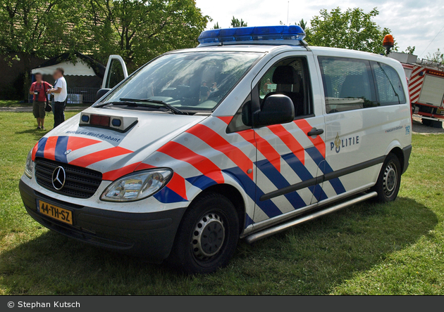 Midden- en- West- Brabant - Politie - FuStW