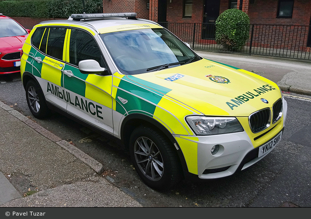London - London Ambulance Service (NHS) - RRV - 5611